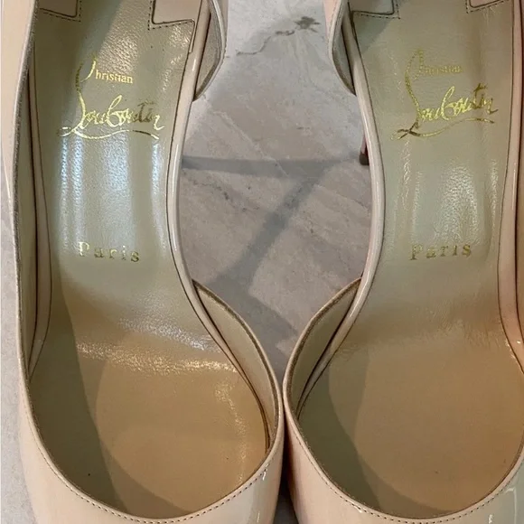 Christian Louboutin NEW Iriza heels Nude Size 40 - Picture 5 of 10
